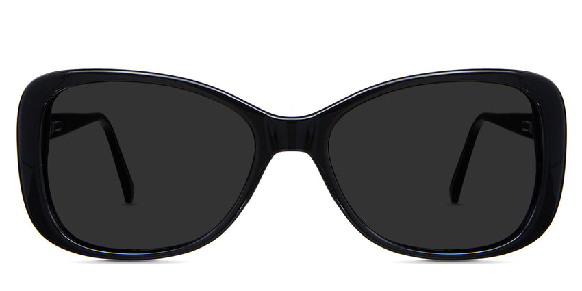 Lois Black Sunglasses Standard Solid in the midnight variant - is an acetate frame with a wide viewing area and 145mm temple arm length.